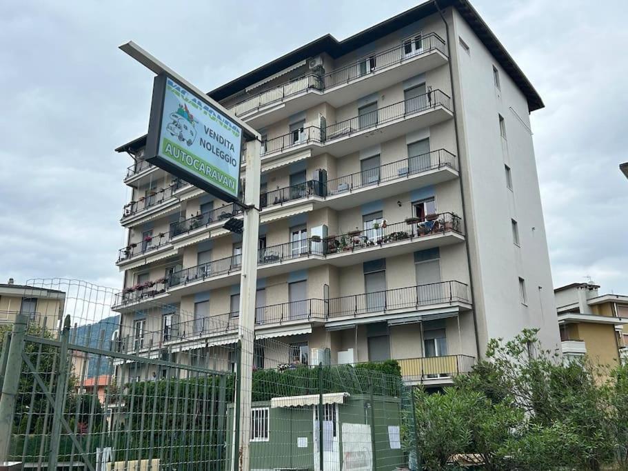 Lakehouse Enjoy Verbania Exterior foto